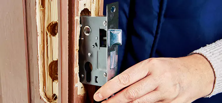 Garage Door Lock Replacement Edmond